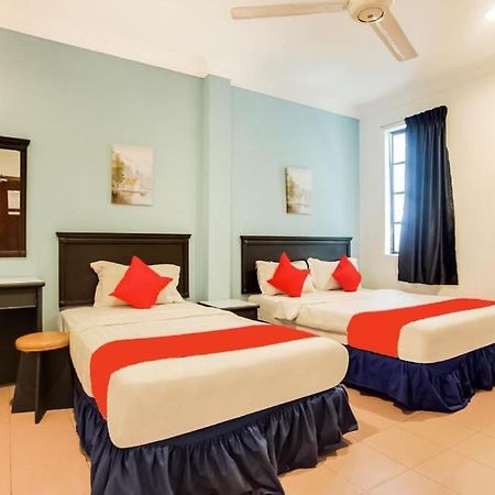 Hotel Home 88 Teluk Intan Kültér fotó
