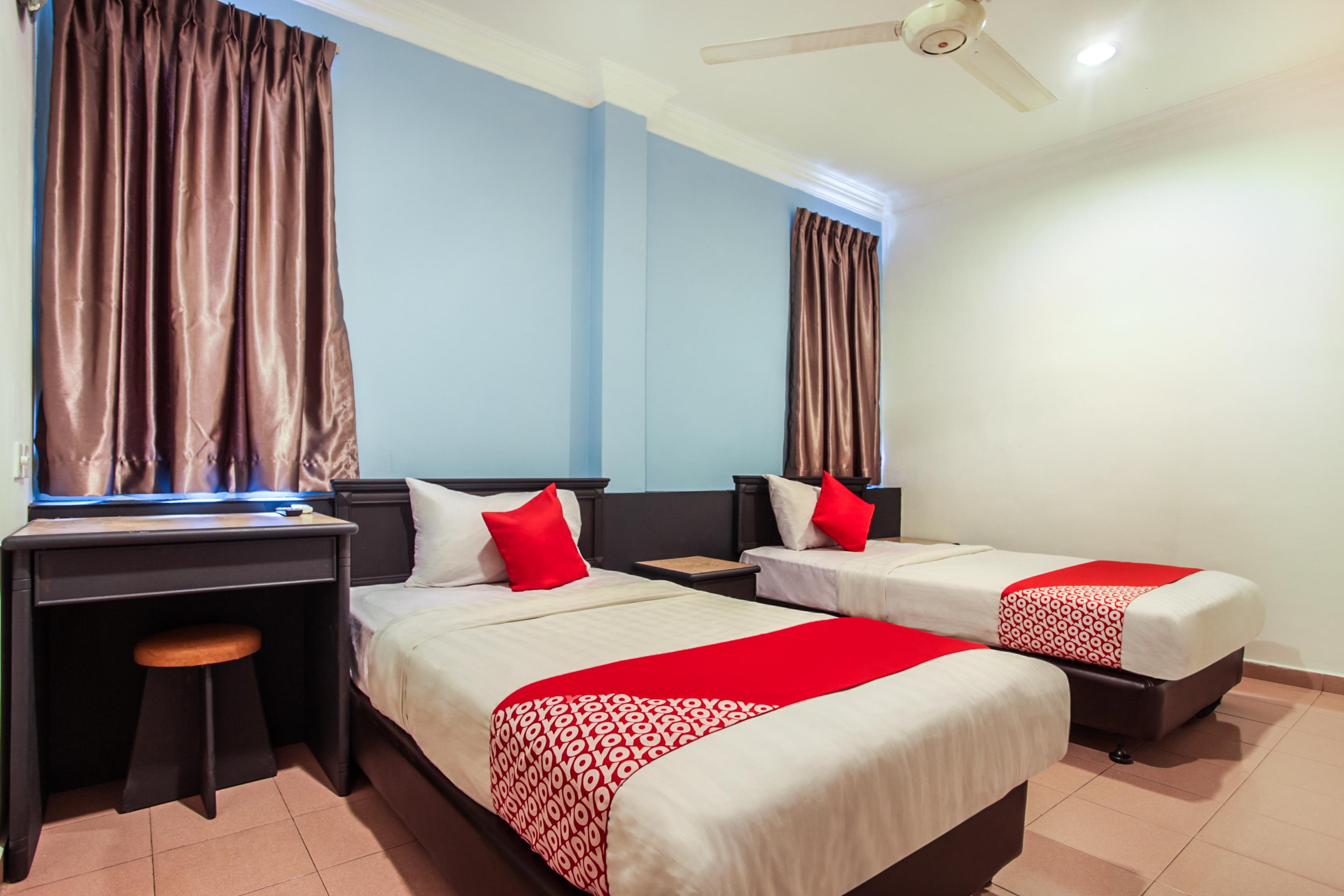 Hotel Home 88 Teluk Intan Kültér fotó
