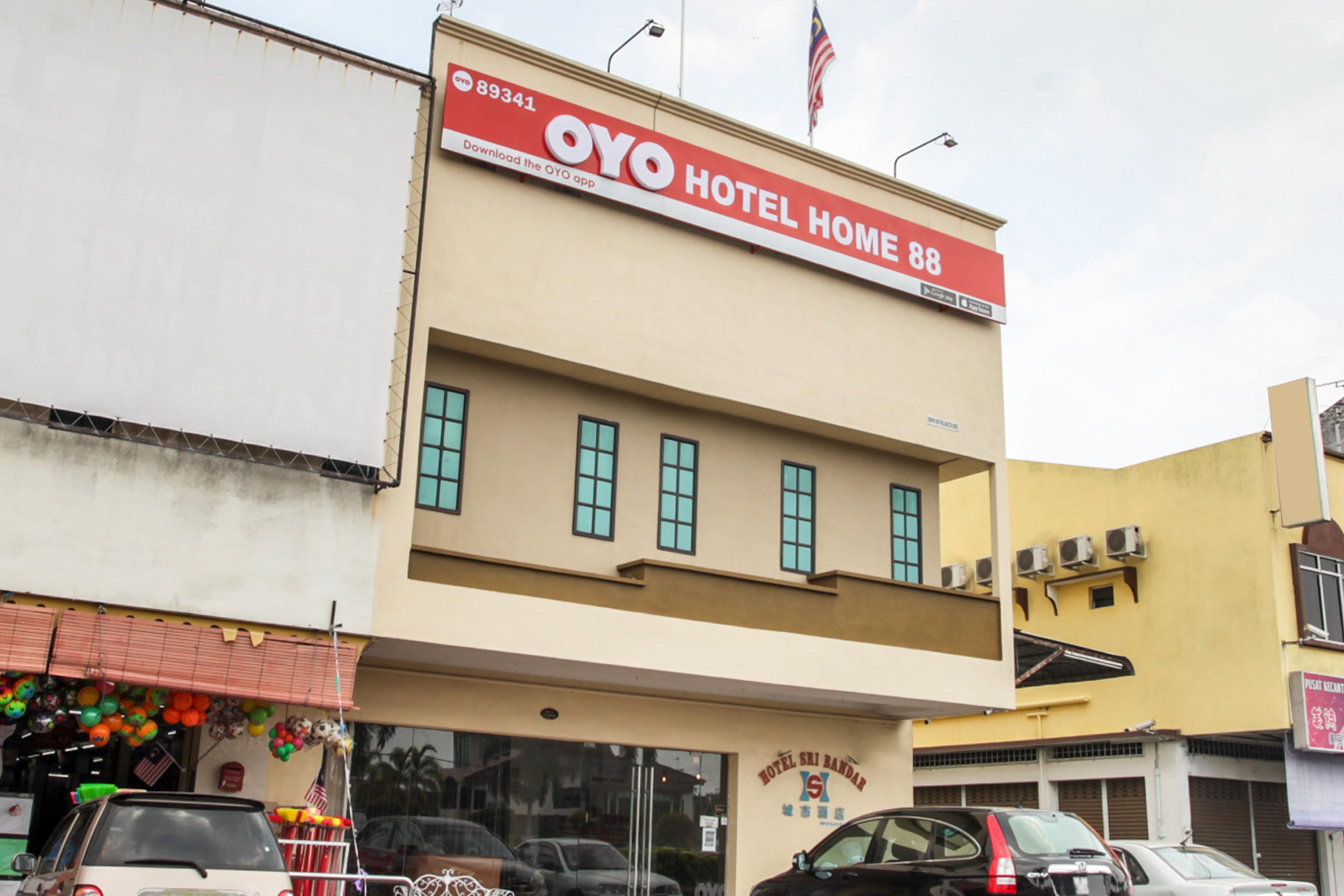 Hotel Home 88 Teluk Intan Kültér fotó