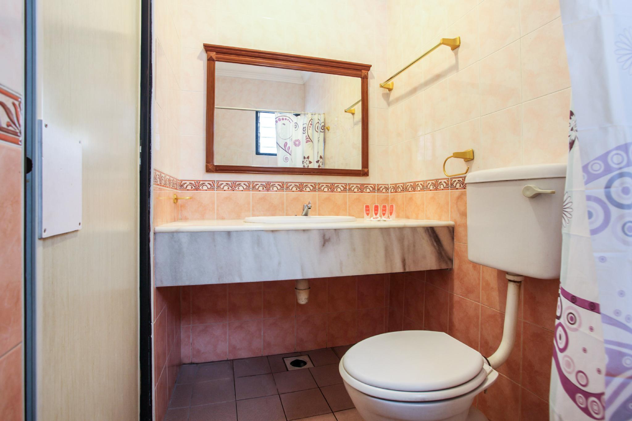 Hotel Home 88 Teluk Intan Kültér fotó