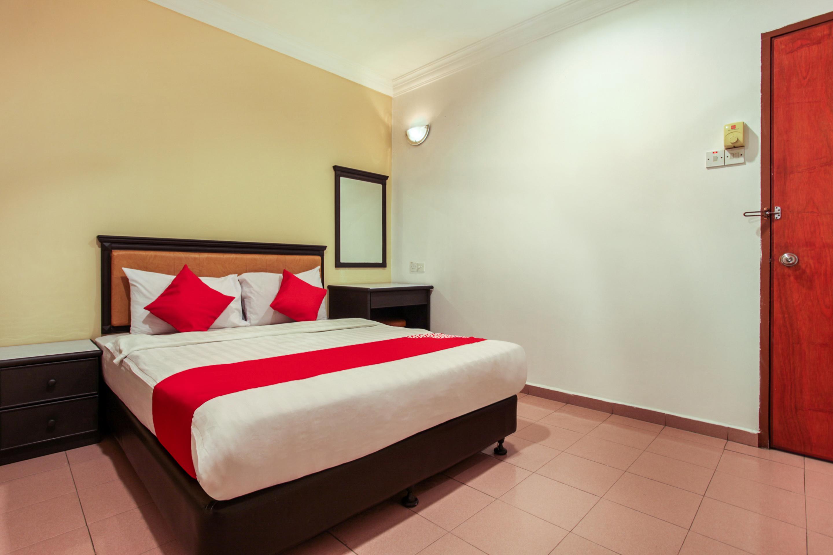 Hotel Home 88 Teluk Intan Kültér fotó