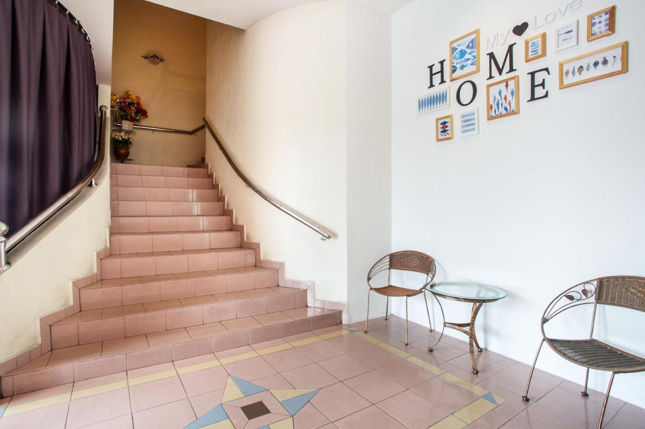 Hotel Home 88 Teluk Intan Kültér fotó